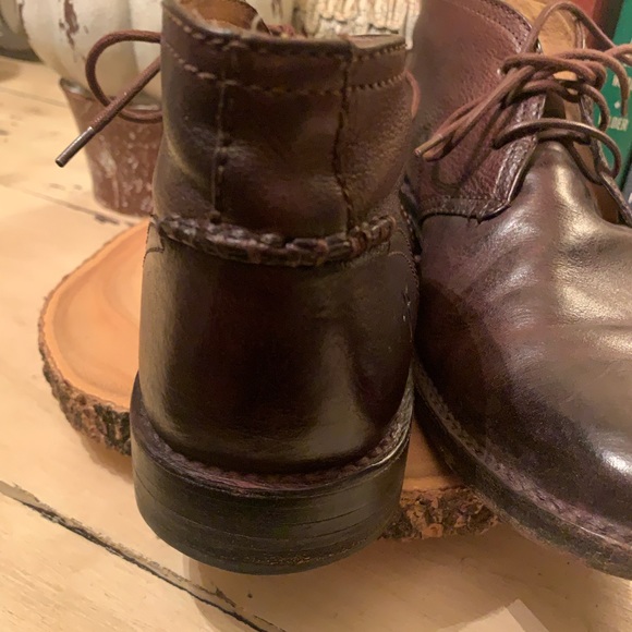 FRYE mens leather lace up boot. Size 10 1/2 - Picture 3 of 6
